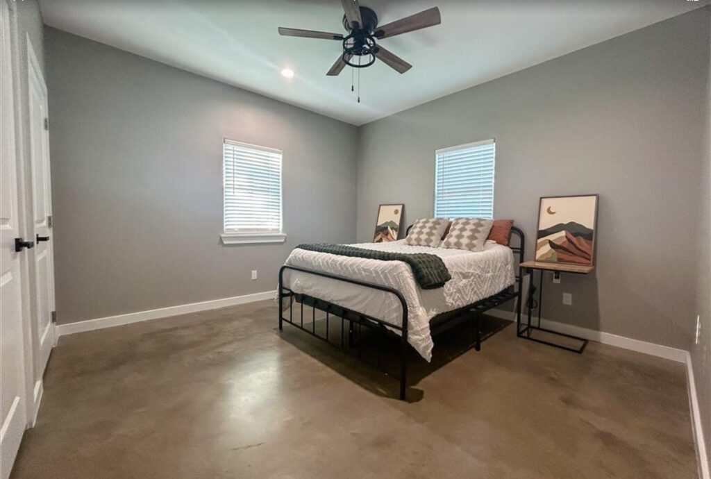 Simple bedroom with modern decor